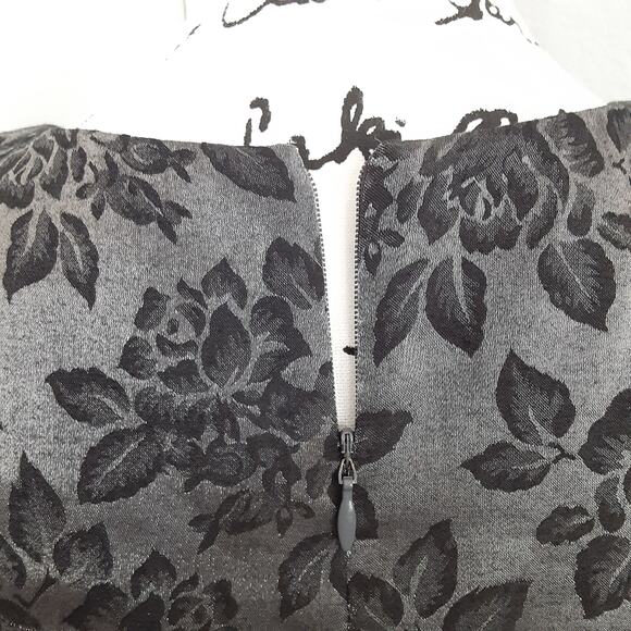 Liz Claiborne Sheath Dress Dark Floral Crushed Velvet Bodycon Cocktail Dress 8 - Picture 7 of 13